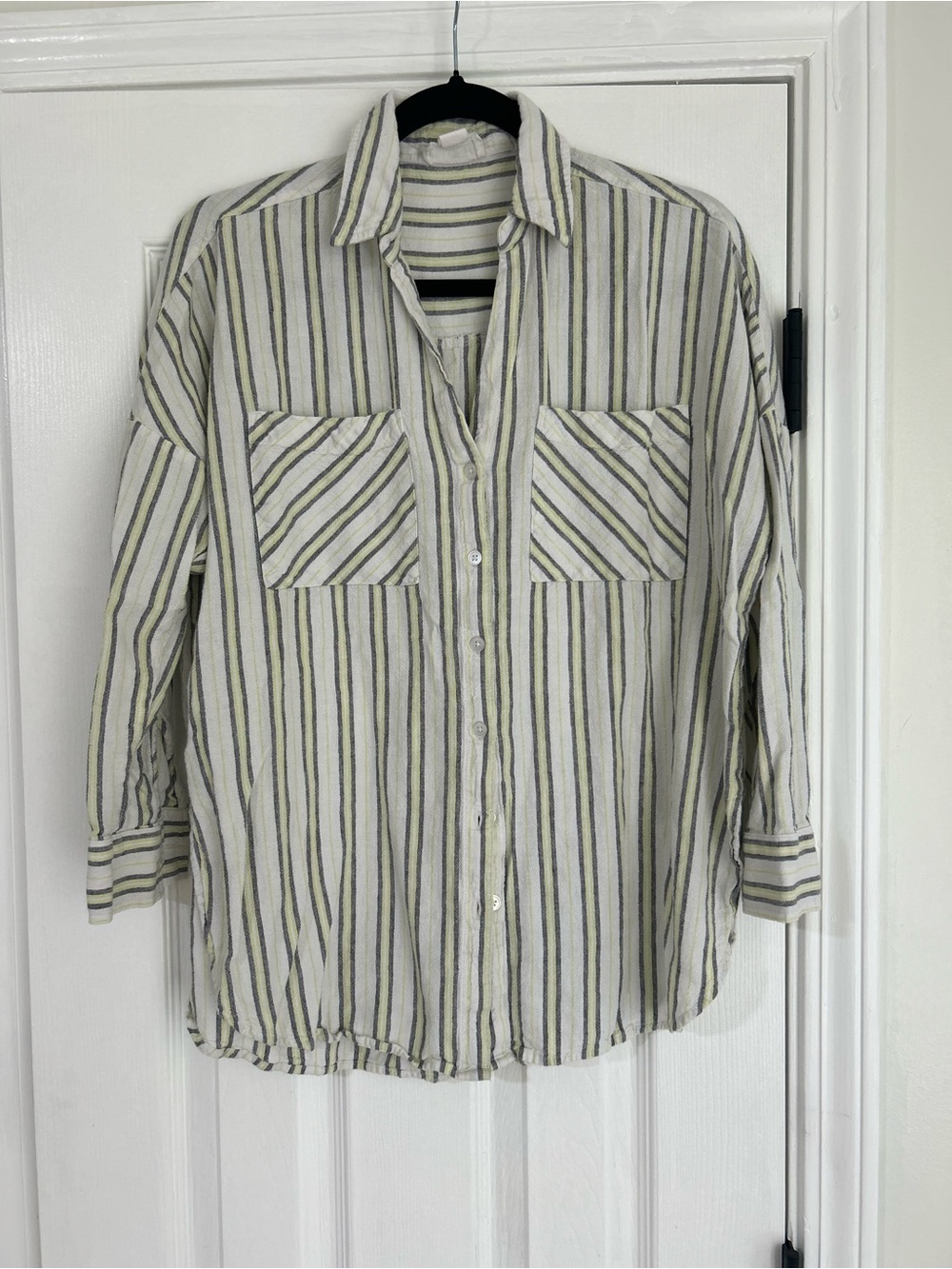 Linen 3/4 sleeve button down